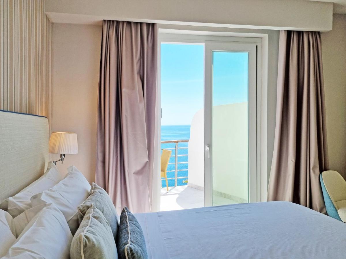 Hotel Plaza ปอร์โตอัซซูร์โร ภายนอก รูปภาพ