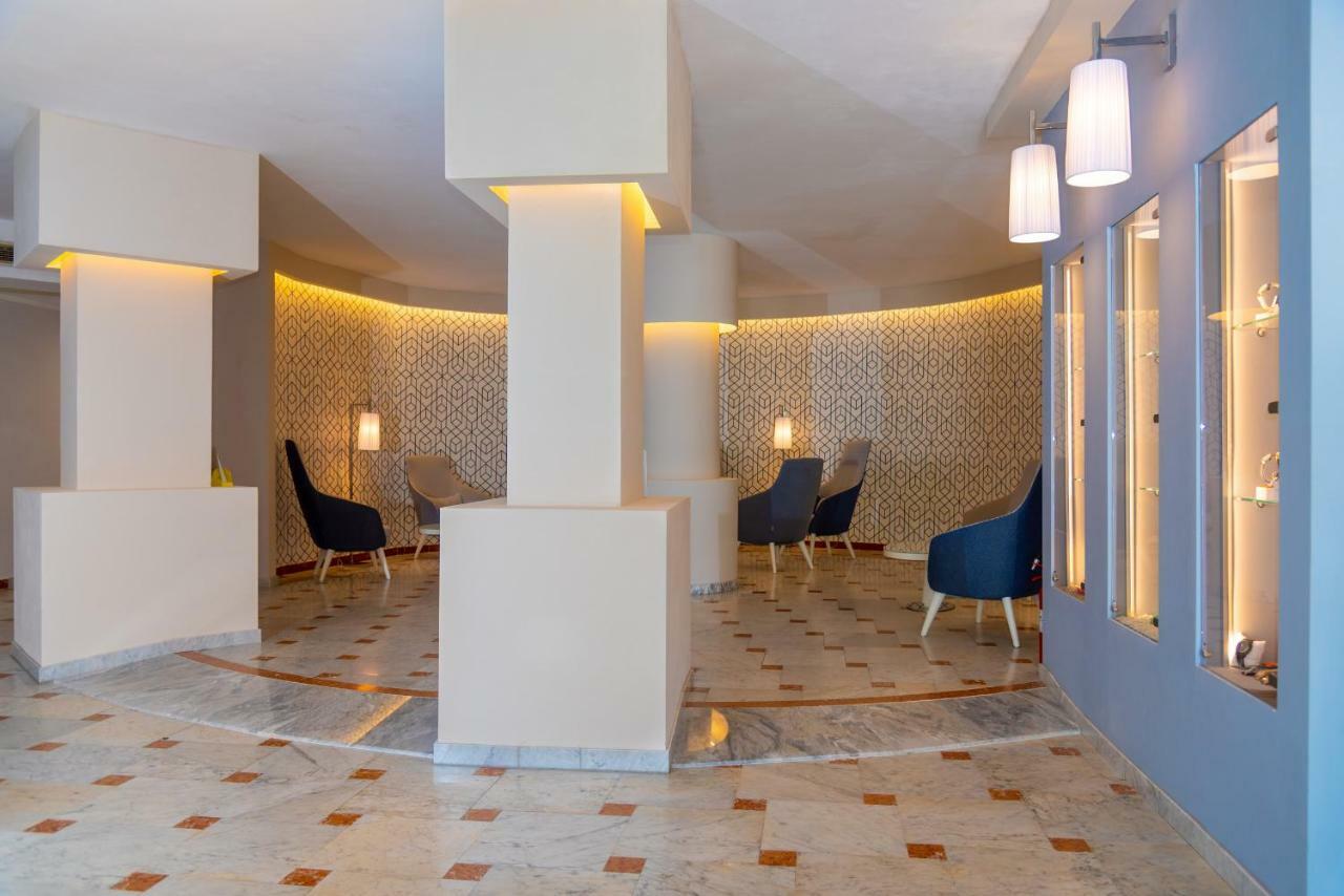 Hotel Plaza ปอร์โตอัซซูร์โร ภายนอก รูปภาพ